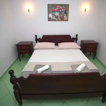 Apartment Srdjan *