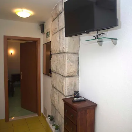 Srdjan Apartment *