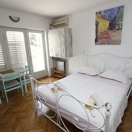 Apartamento Srdjan *